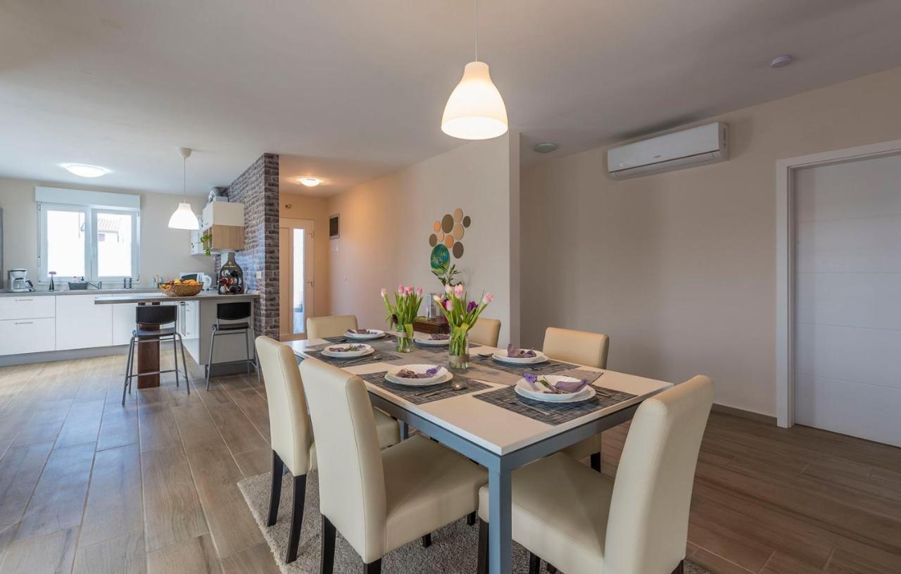 פורץ Villa Frontera Croatia מראה חיצוני תמונה